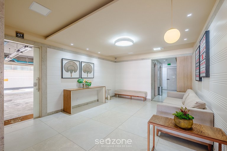 Studio em prédio c/ piscina a 70m da Praia SMA0314