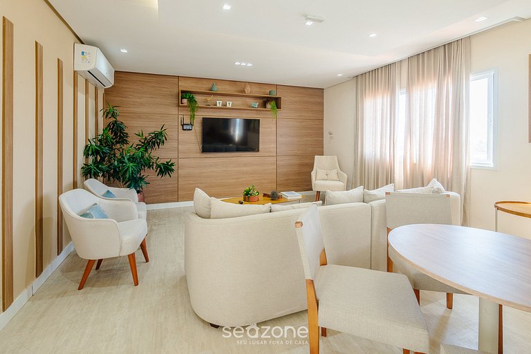 Apto en Cond. con Piscina y Vista al Mar SMA0206