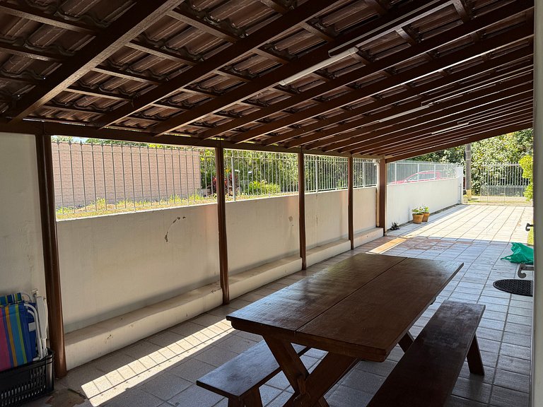 Casa c/ 2 Quartos a 650 m da Praia ADU0440