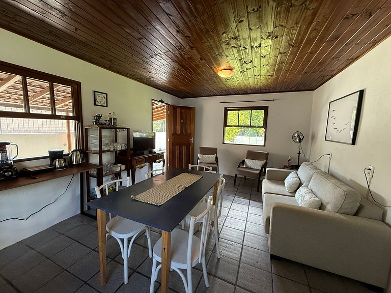 Casa c/ 2 Quartos a 650 m da Praia ADU0440