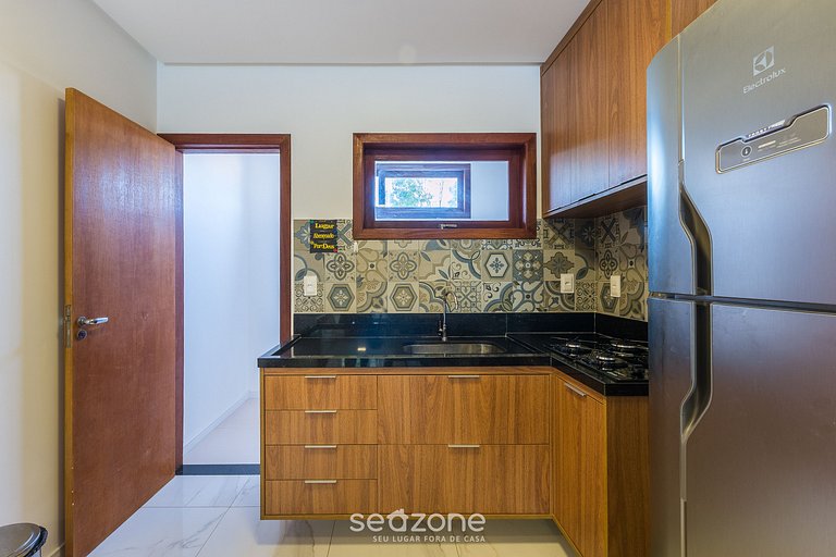 Apto con balcón en condominio con piscina FOS0005