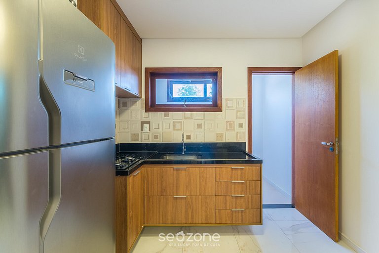 Apto 2 Quartos em Cond. c/ Piscina FOS0006