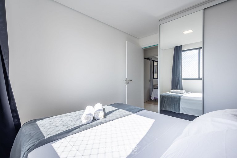 Apto 3QTs c/ churrasq. e vista para o mar SKL0901