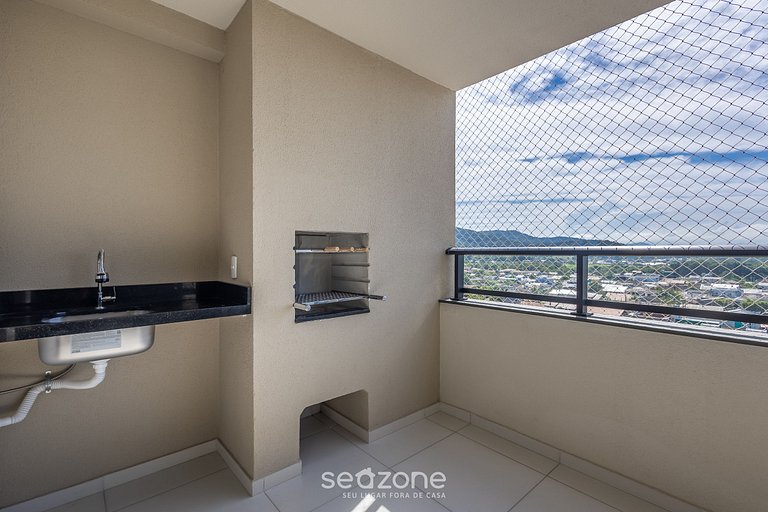 Apto de 3 DRs, c/ barbacoa y vistas al mar SKL0901