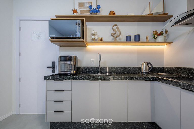 Depto. c/ balcón y vista lateral al mar FFS0703