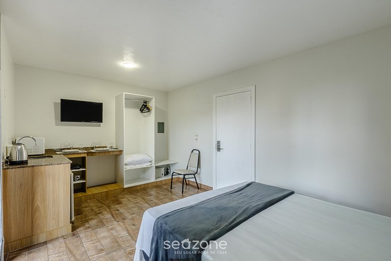 Estudio en Edificio c/ Gimnasio y Piscina UPP0307