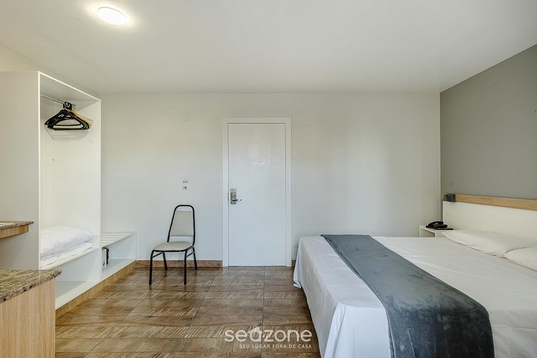 Estudio en Edificio c/ Gimnasio y Piscina UPP0307