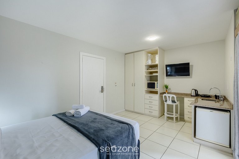 Studio en edificio con piscina climatizada UPP0311