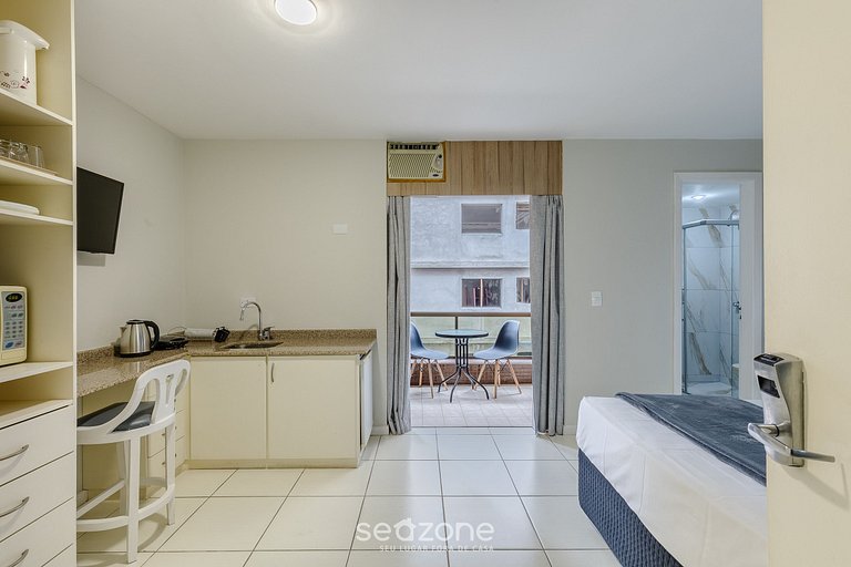 Studio en edificio con piscina climatizada UPP0311