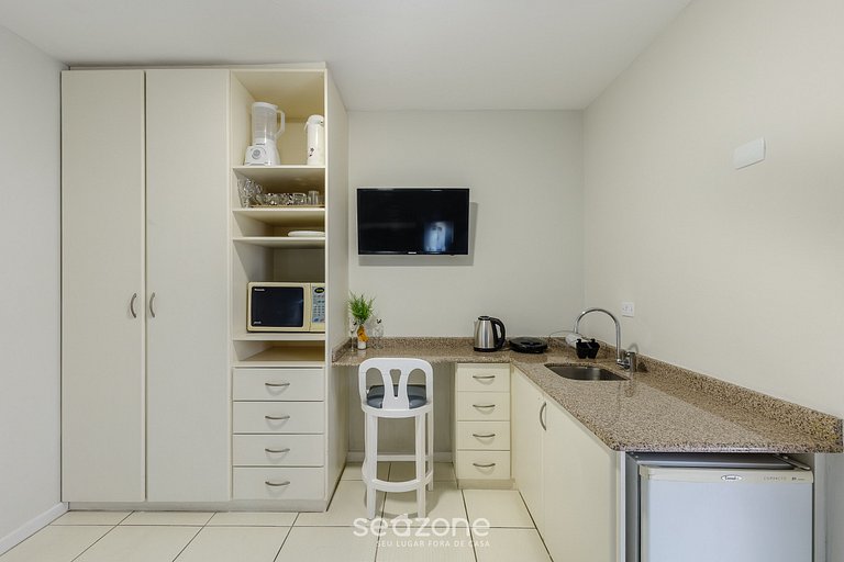 Studio en edificio con piscina climatizada UPP0311