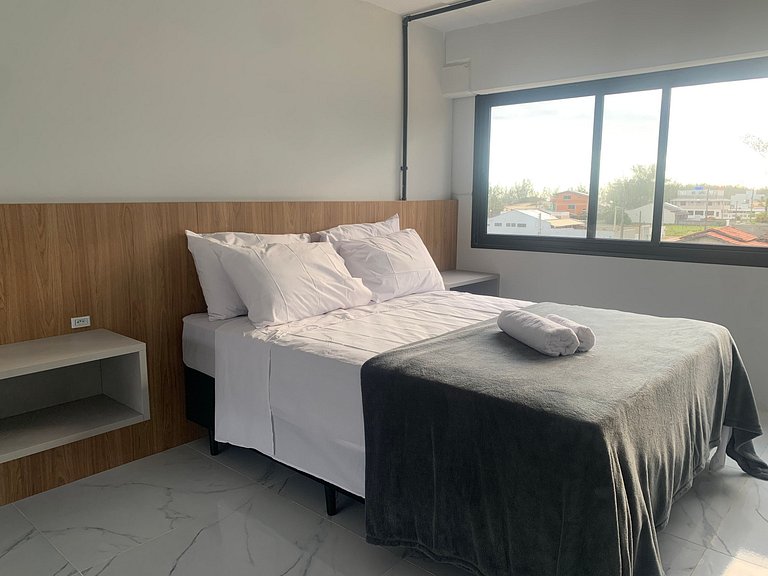 Loft a 50 m da Praia do Camacho PLO0006