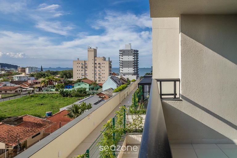 Apto c/ parrilla, balcón y vista al mar SKL0505