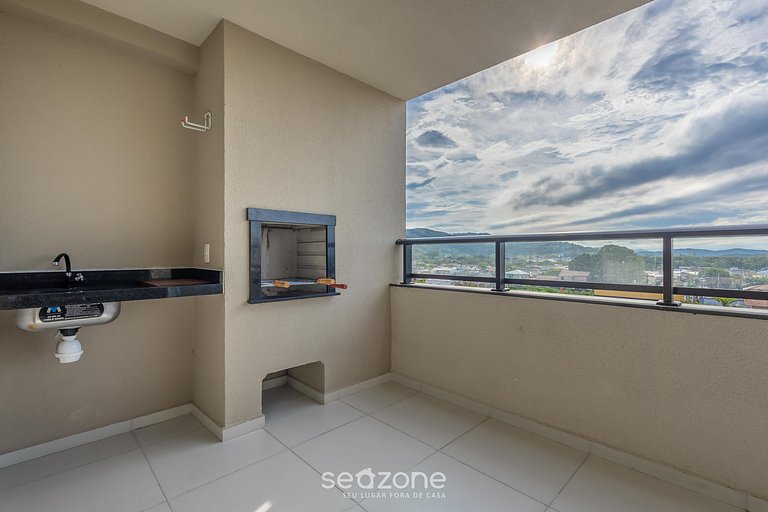 Apto c/ parrilla, balcón y vista al mar SKL0505