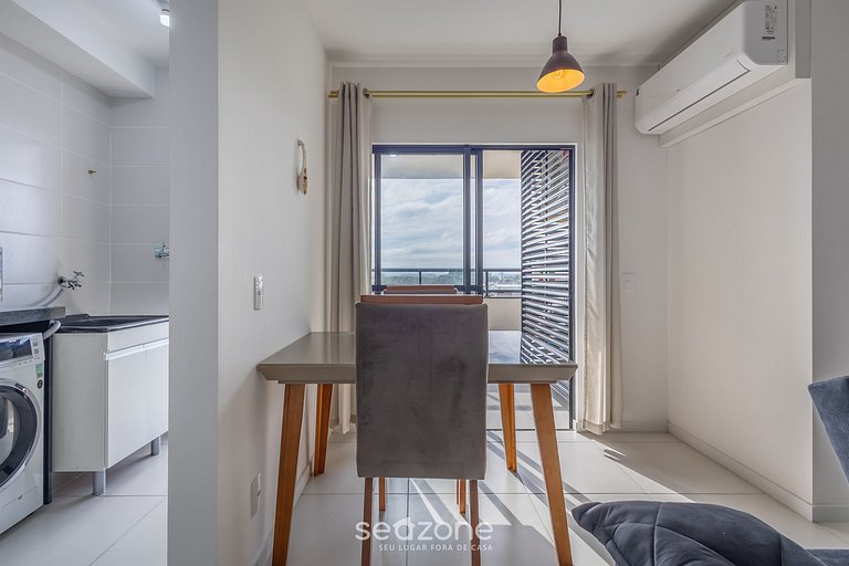 Apto c/ parrilla, balcón y vista al mar SKL0505