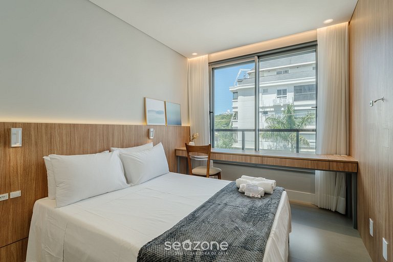 Apto c/ Churrasqueira a 85 m da Praia DOI0203