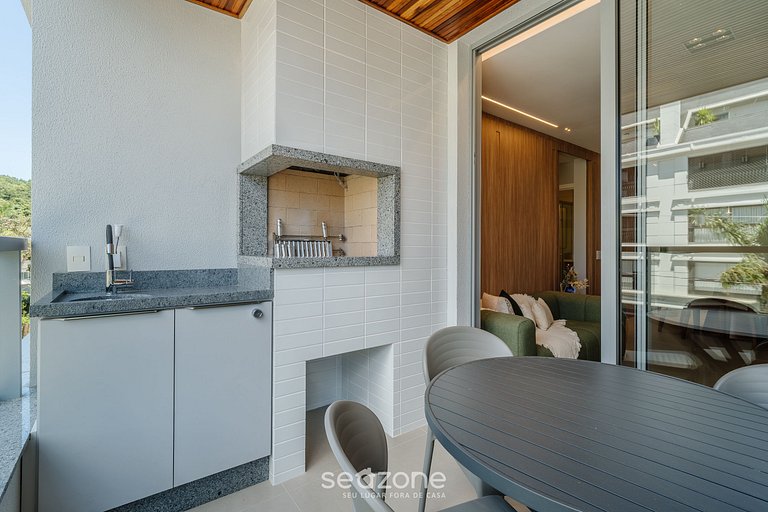 Apto c/ Churrasqueira a 85 m da Praia DOI0203