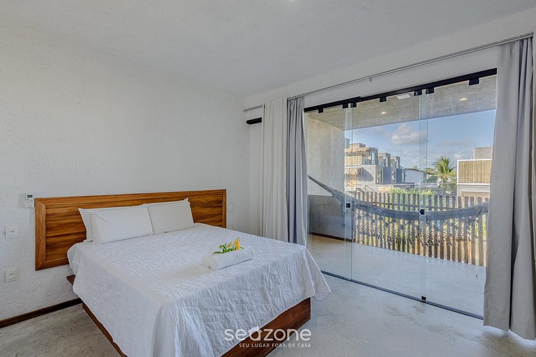 Casa con 3 suites y piscina a 100m del mar HVA0009