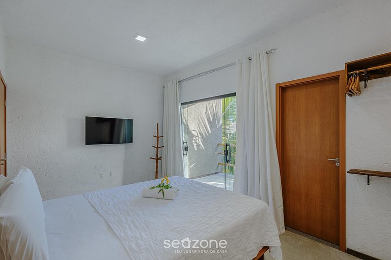 Casa con 3 suites y piscina a 100m del mar HVA0009