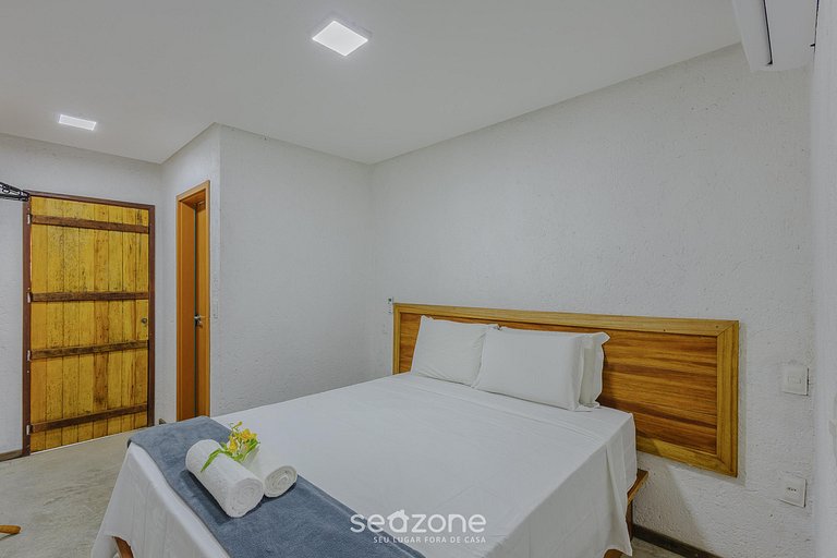 Casa c/ 3 suítes e Piscina a 100m do mar HVA0009