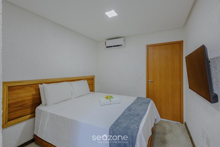 Casa con 3 suites y piscina a 100m del mar HVA0009