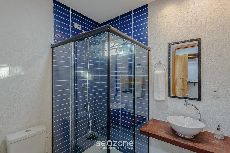 Casa con 3 suites y piscina a 100m del mar HVA0009