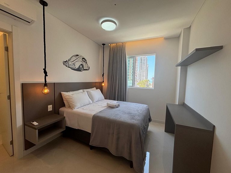 Apto c/ churrasq. a 450m do mar, Perequê SRF0601