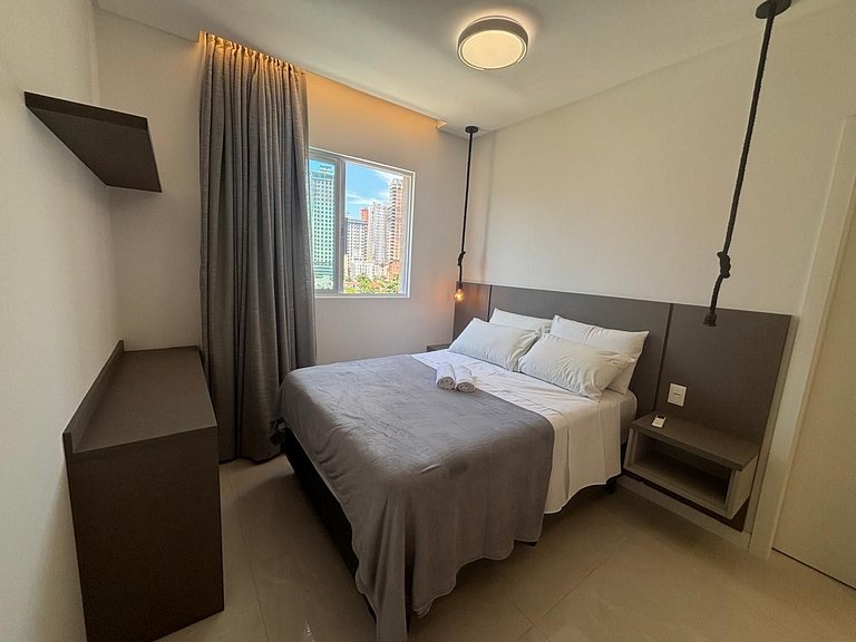 Apto c/ churrasq. a 450m do mar, Perequê SRF0601