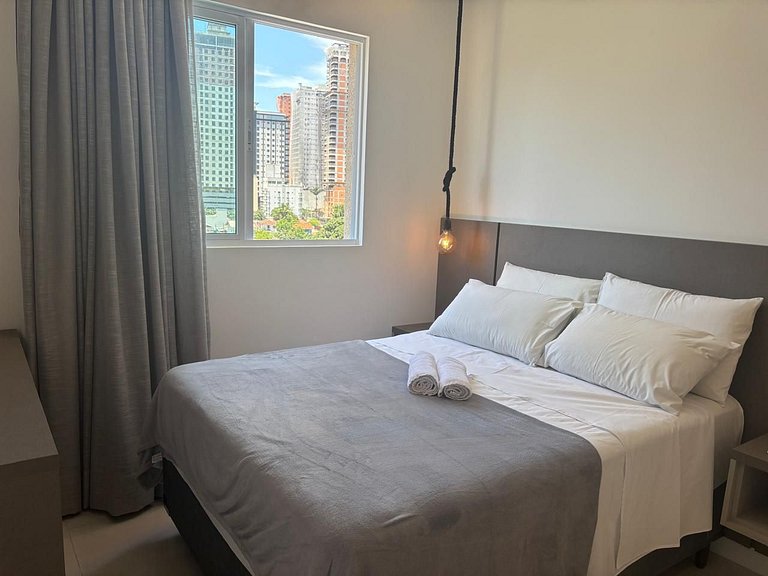 Apto c/ churrasq. a 450m do mar, Perequê SRF0601