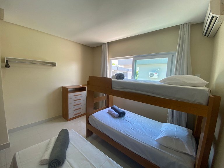 Casa c/ Piscina y Parrilla THG0006