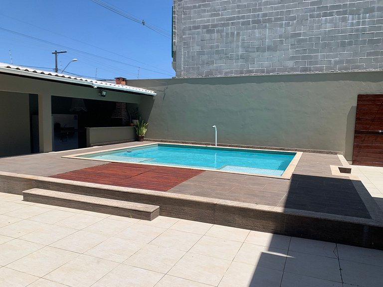 Casa c/ Piscina e Churrasqueira THG0006