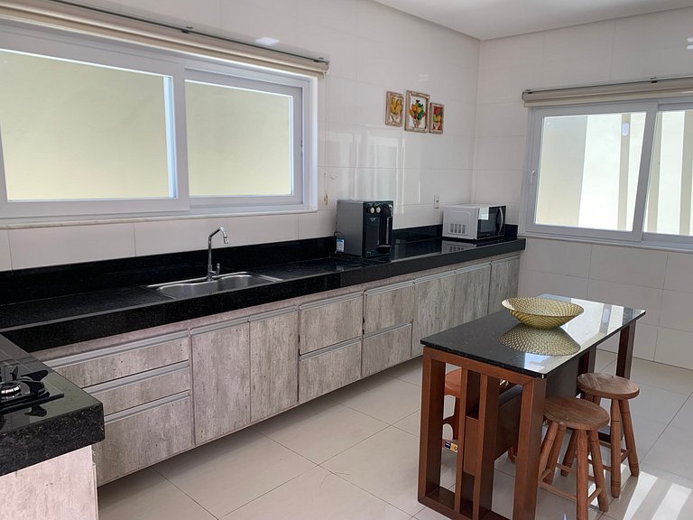 Casa c/ Piscina e Churrasqueira THG0006