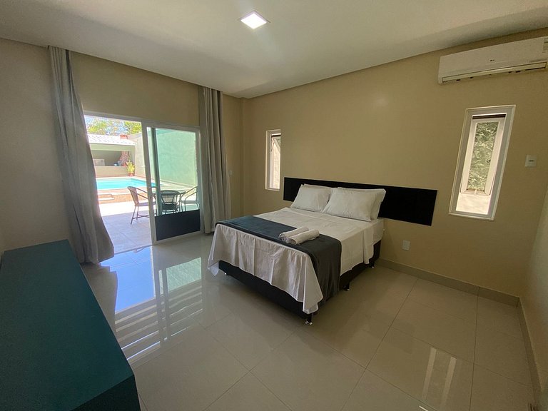 Casa c/ Piscina e Churrasqueira THG0006