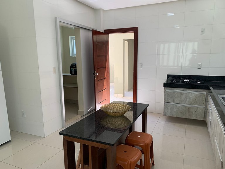 Casa c/ Piscina e Churrasqueira THG0006