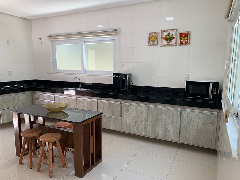 Casa c/ Piscina e Churrasqueira THG0006