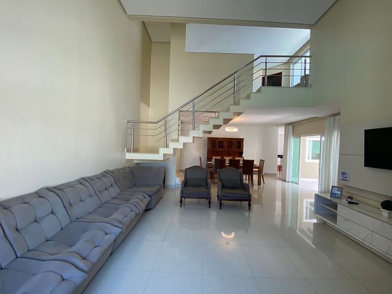 Casa c/ Piscina y Parrilla THG0006