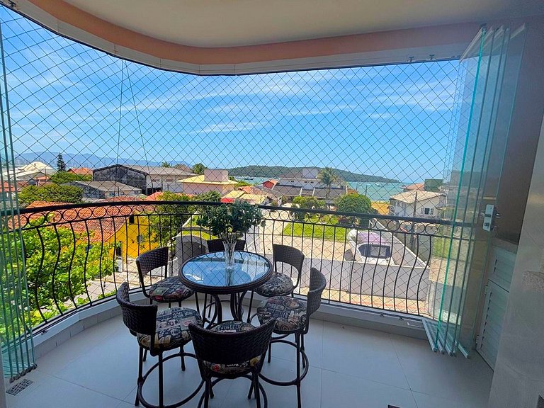 Apto c/ churrasq. e vista a 130m da Praia RSD0202