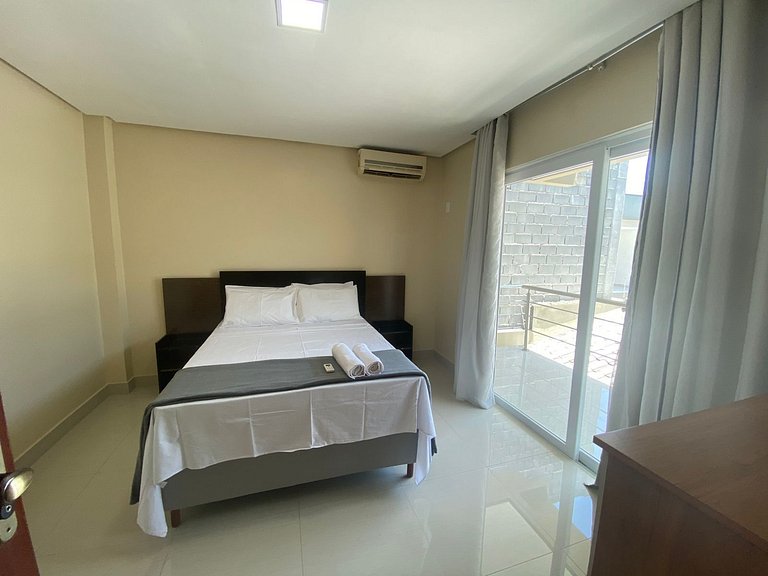 Casa c/ Piscina e Churrasqueira THG0006