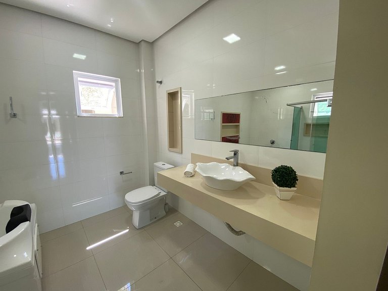 Casa c/ Piscina y Parrilla THG0006