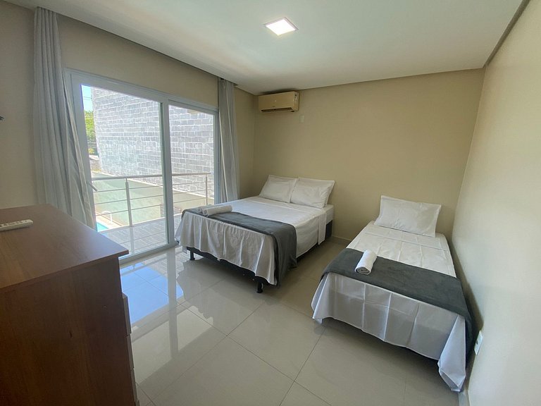 Casa c/ Piscina e Churrasqueira THG0006