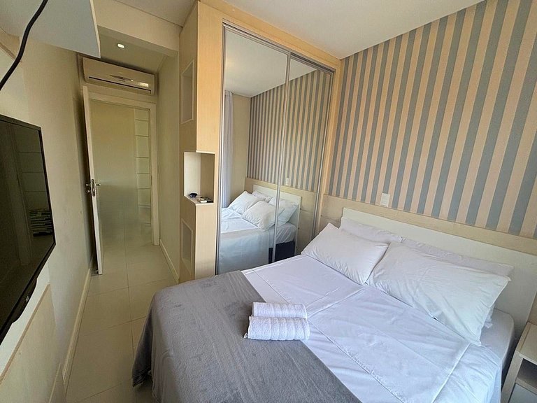 Apto c/ churrasq. e vista a 130m da Praia RSD0202