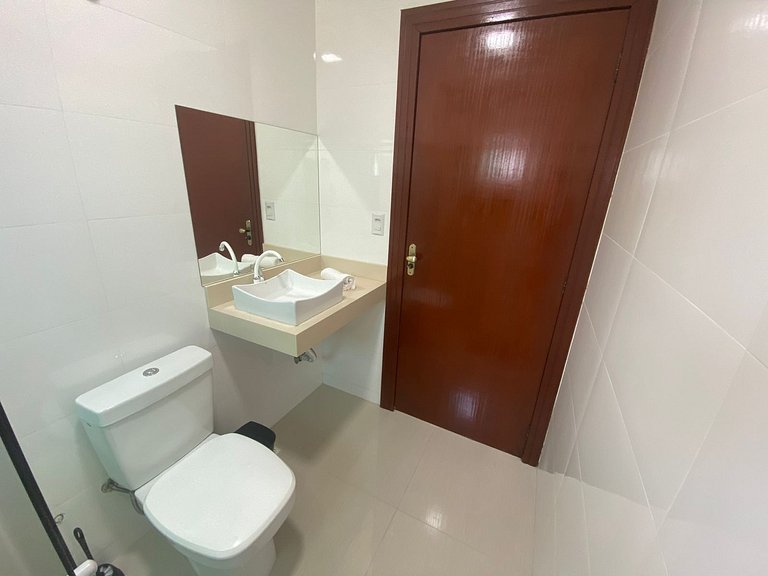 Casa c/ Piscina e Churrasqueira THG0006