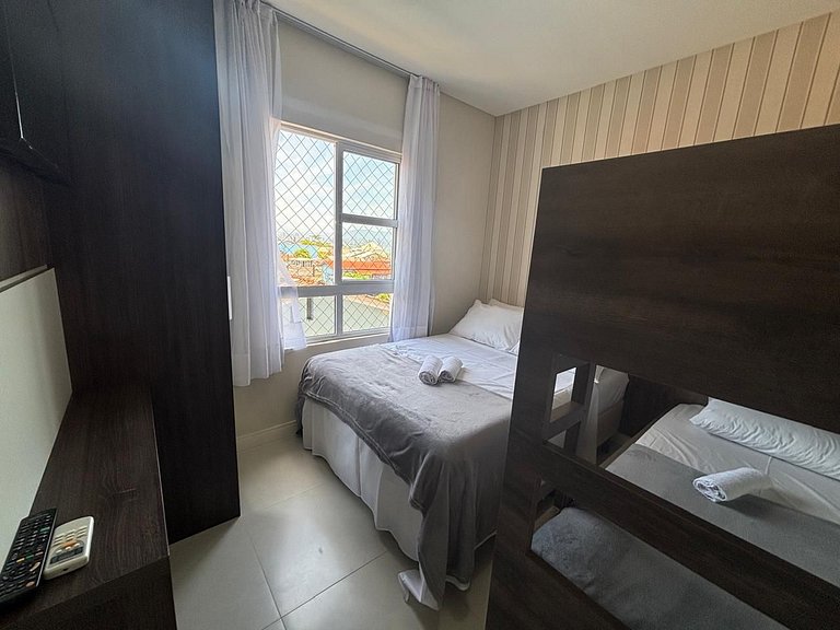 Apto c/ churrasq. e vista a 130m da Praia RSD0202