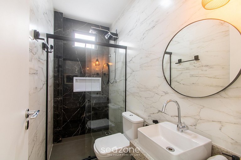 Apto en cond. c/ piscina a 350 m del mar PRY0007