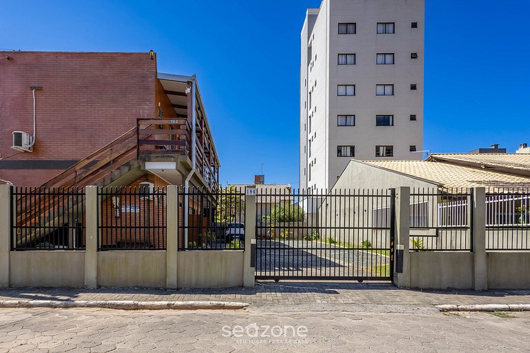 Studio c/ balcón y parrilla, 350 m del mar MHK0003