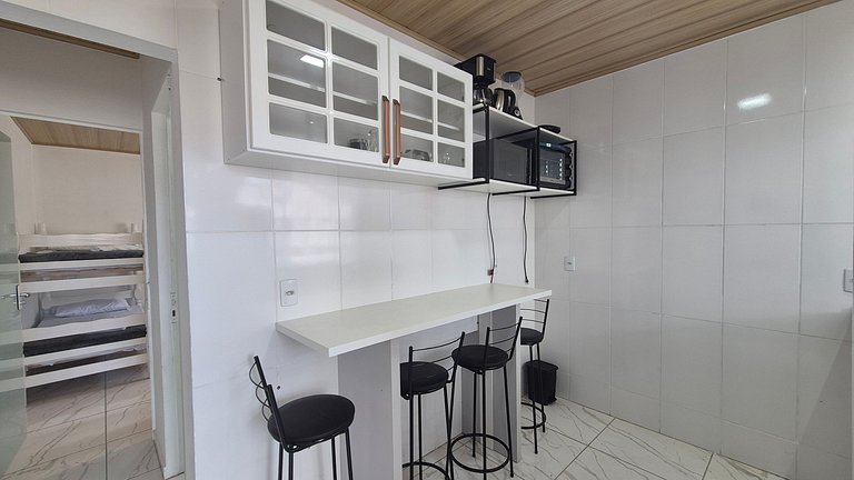 Casa completa a poucos minutos da praia JCS0874