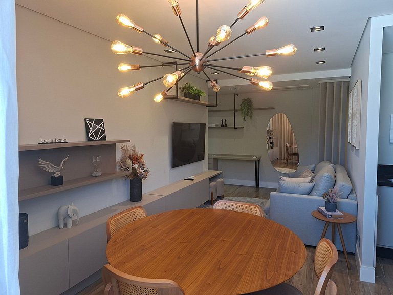 Apto c/ 2 Suítes prox. ao Shopping BC TSO0601