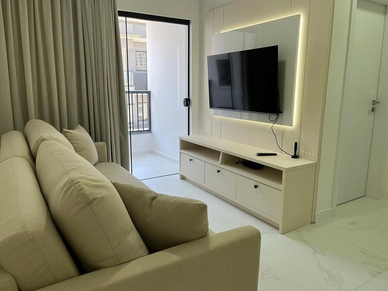 Apto c/ churrasqueira a 500m da praia STW1406