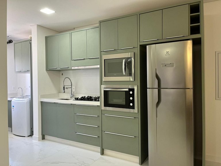 Apto c/ churrasqueira a 500m da praia STW1406