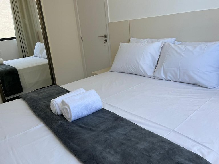 Apto c/ churrasqueira a 500m da praia STW1406