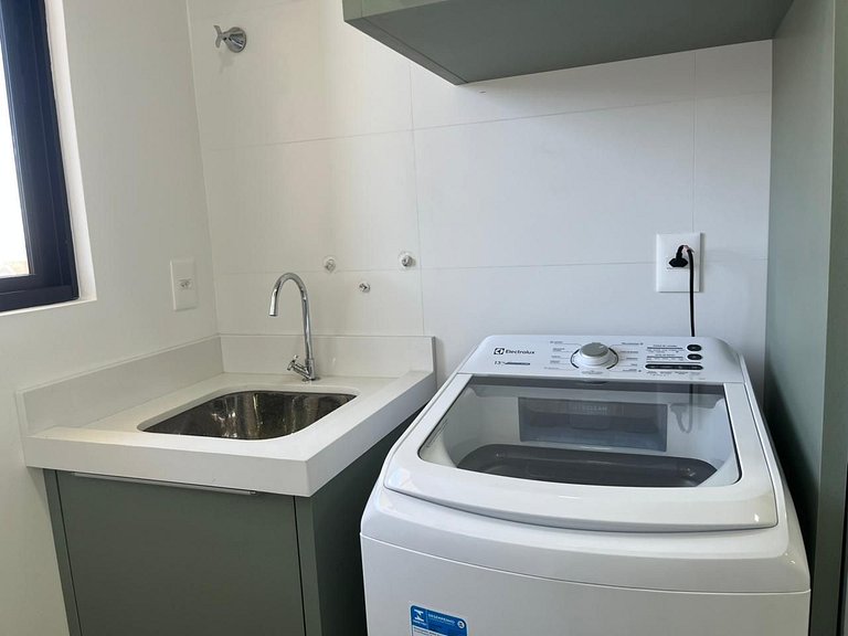 Apto c/ churrasqueira a 500m da praia STW1406